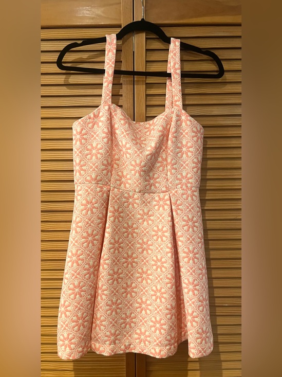 Forever 21 Dresses & Skirts - Forever 21 Coral and Cream Floral Jacquard Mini Dress